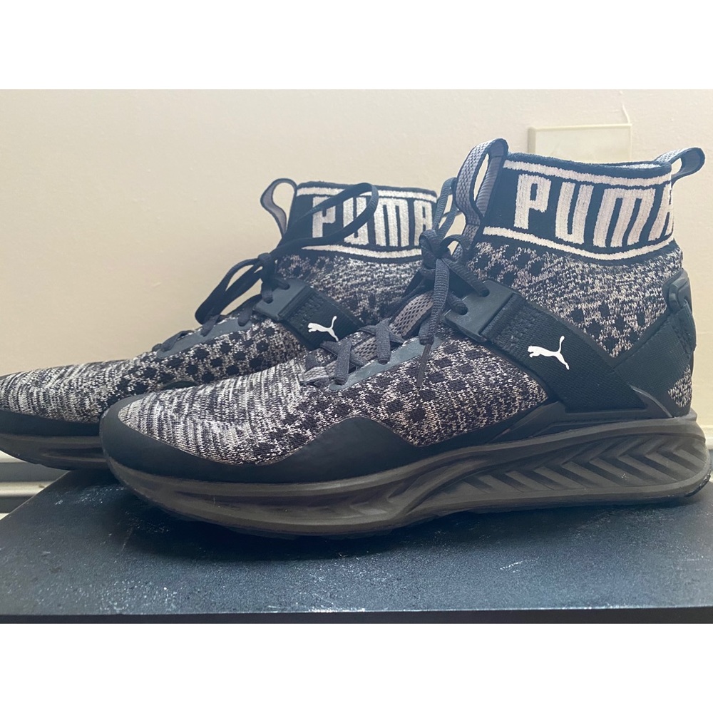 Men’s shoes